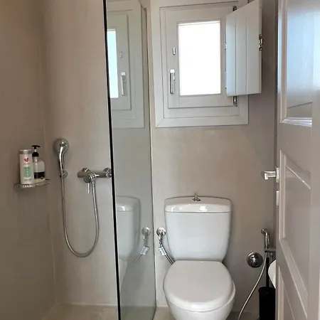 Psarou Summer * Ψαρού