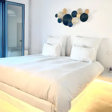 Psarou Summer Villa