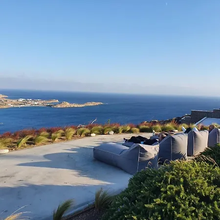 Psarou Summer Villa