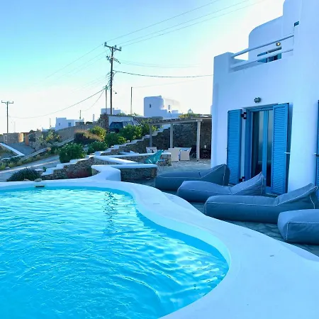 Villa Psarou Summer